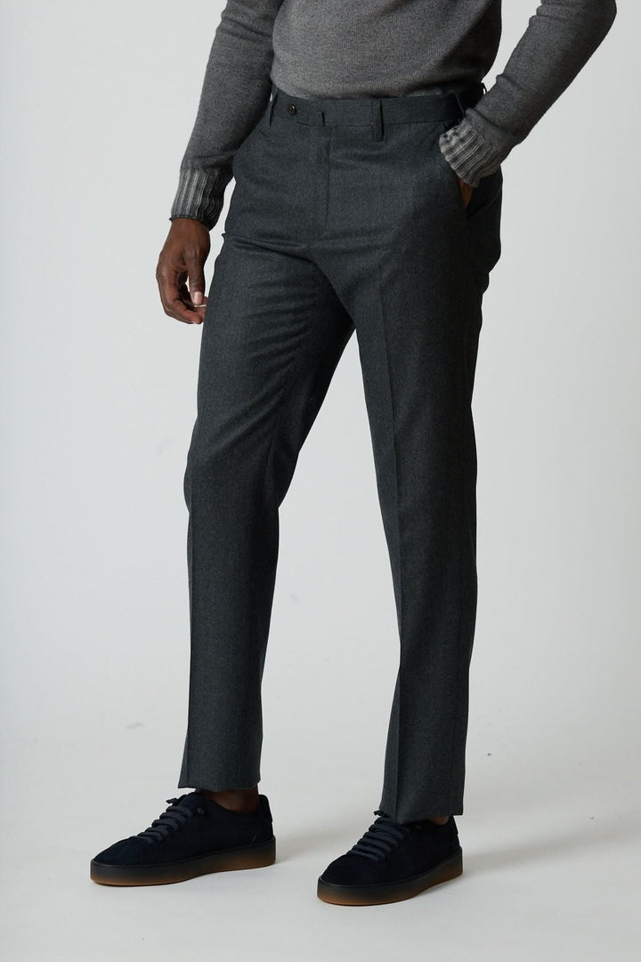 Pantalon habillé en laine vierge