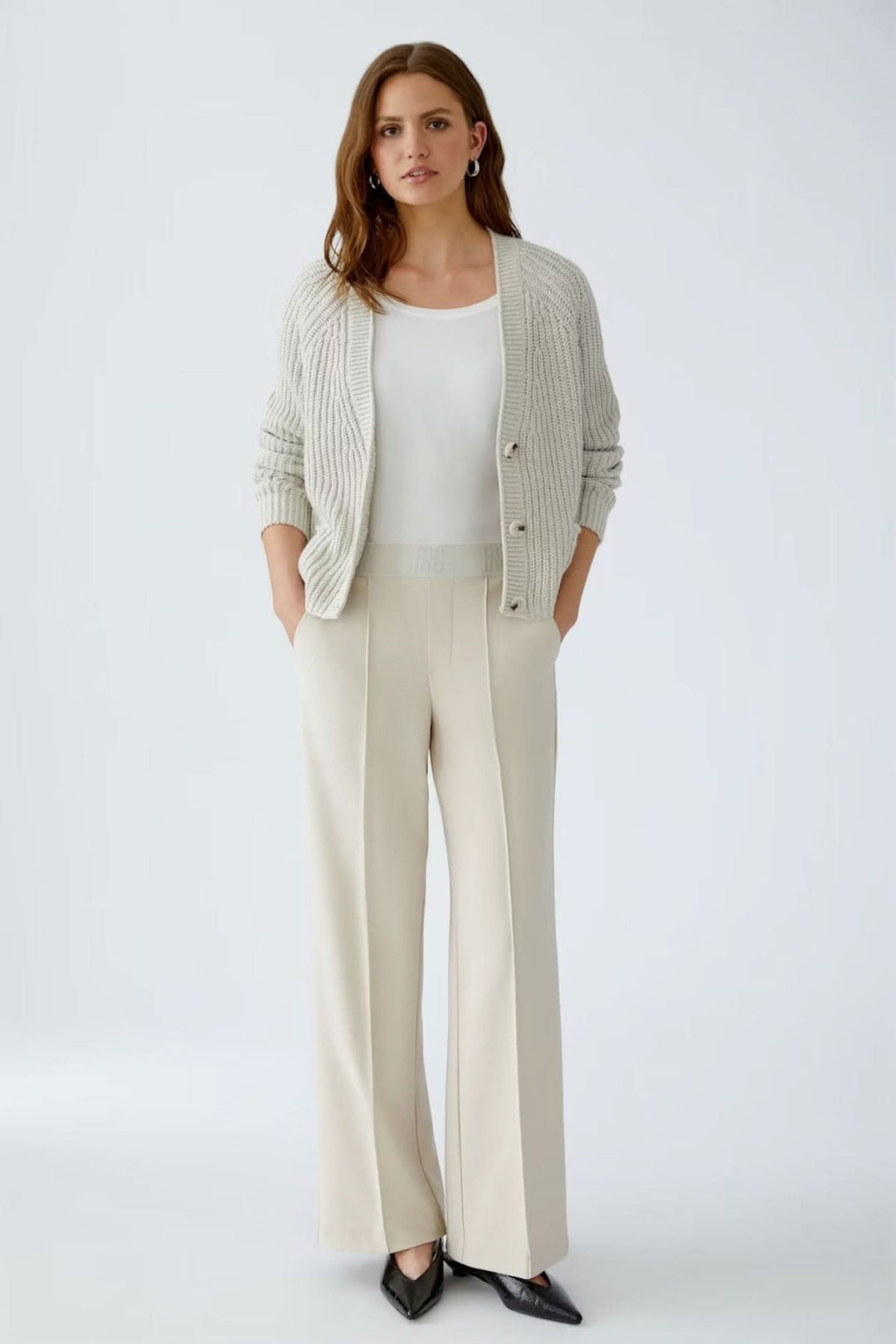 Wide-leg pants