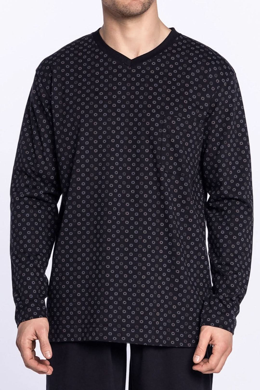 Pyjama Foggy: T-shirt long en coton noir avec motif, col en V et poche poitrine
