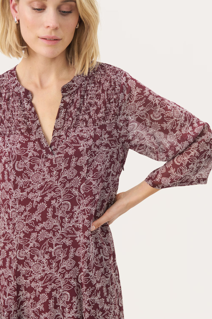 Décris moi le produit en français