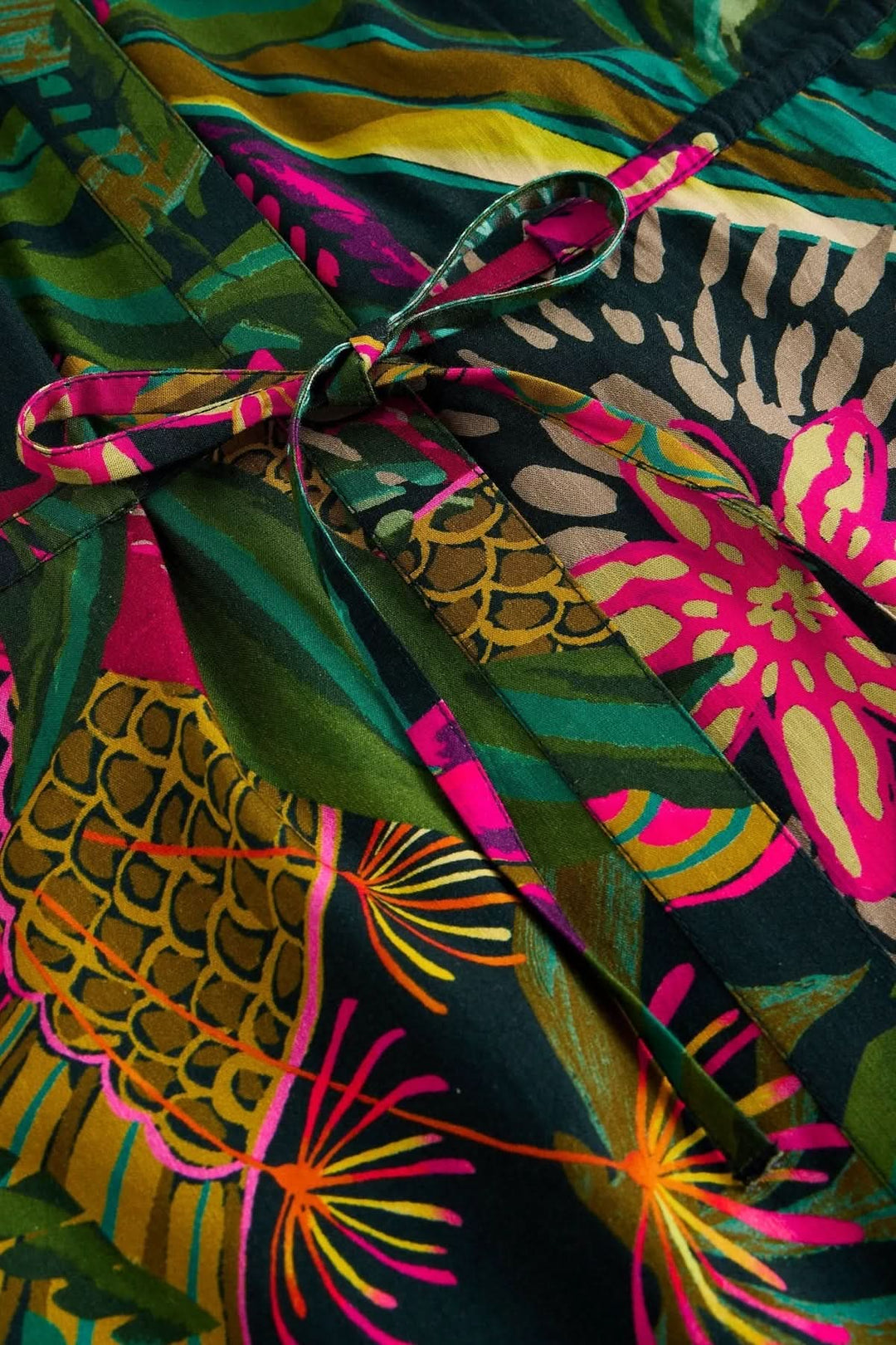 Lauryn Long, Flowing Dress with Tropical Print