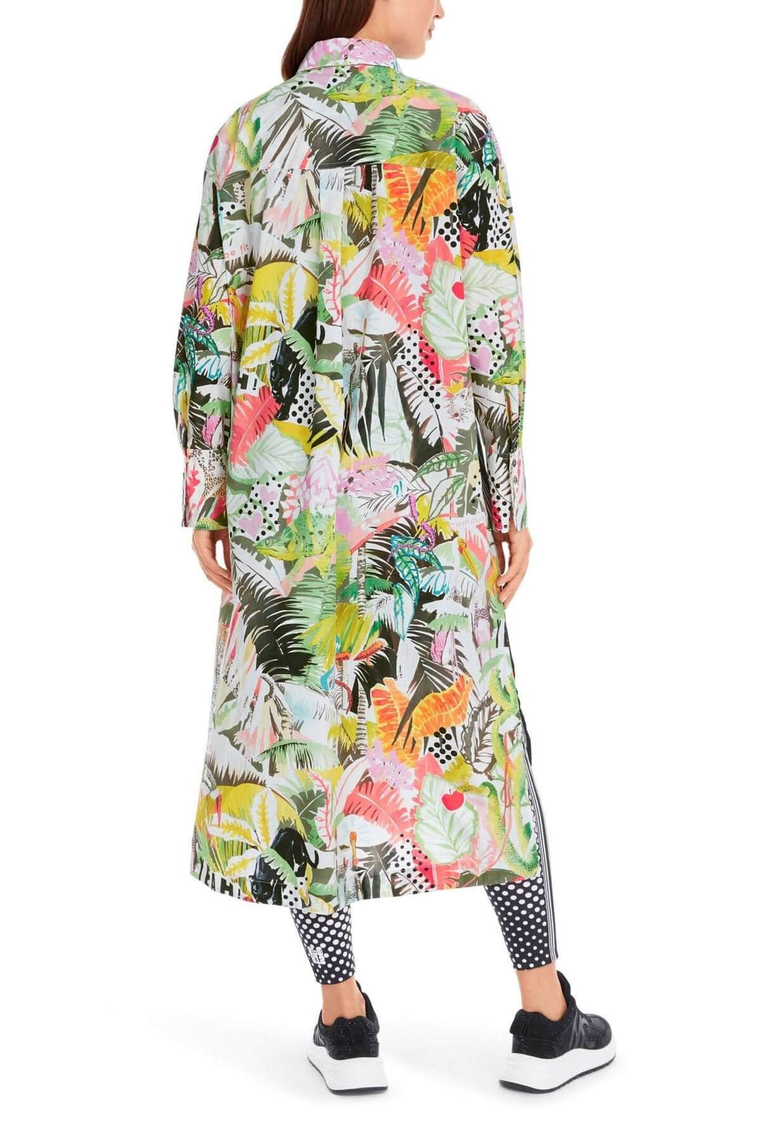 Robe imprimée jungle à fleurs colorées et léopard, coupe large, vue arrière, idéale pour un style décontracté.