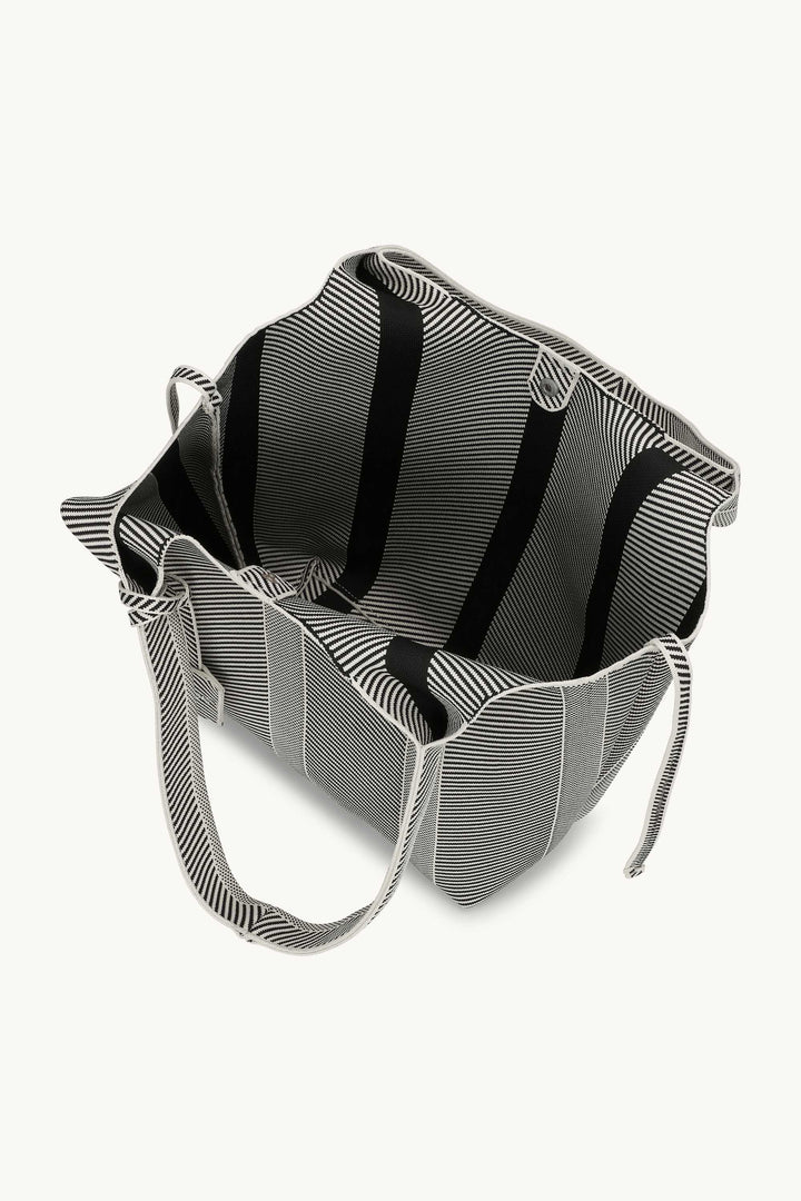 Textured knit tote bag