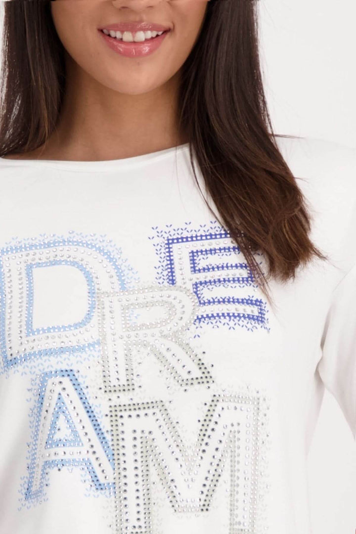 T-shirt en viscose avec lettrage "Dream" en strass scintillants, coupe classique et manches courtes.