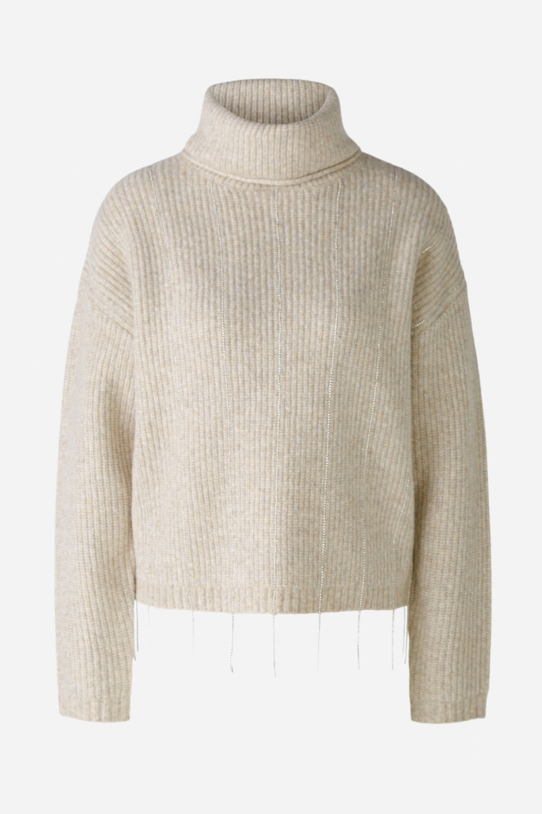 Tricot avec fils pailletés, col roulé, maille côtelée, et ourlet orné de rubans scintillants.