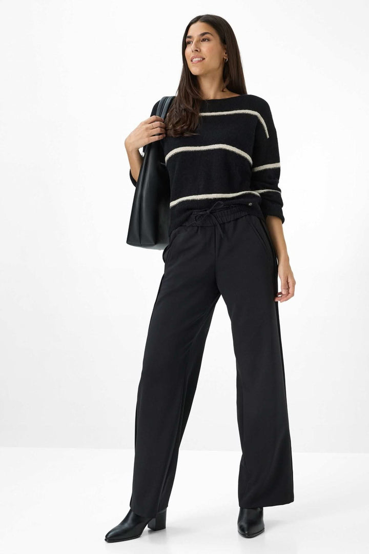 Wide-striped knitwear