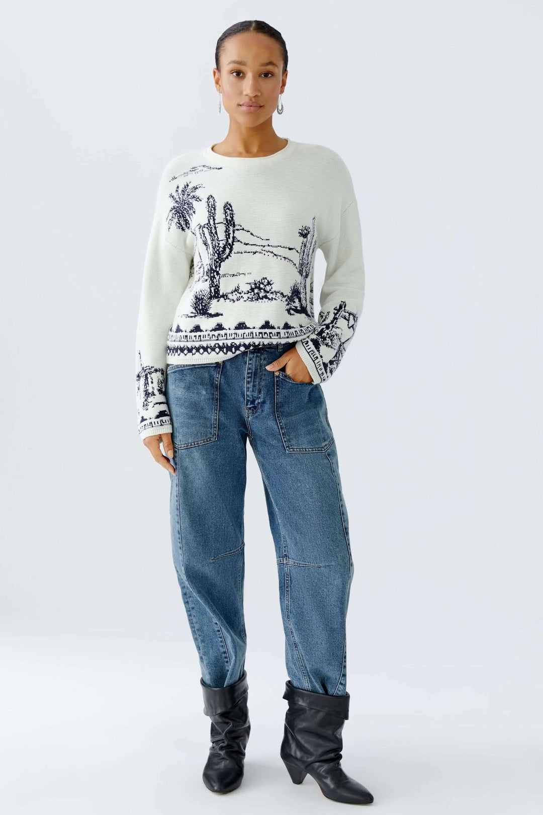 Landscape pattern knit