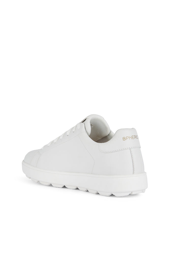 Sneakers minimalistes en cuir