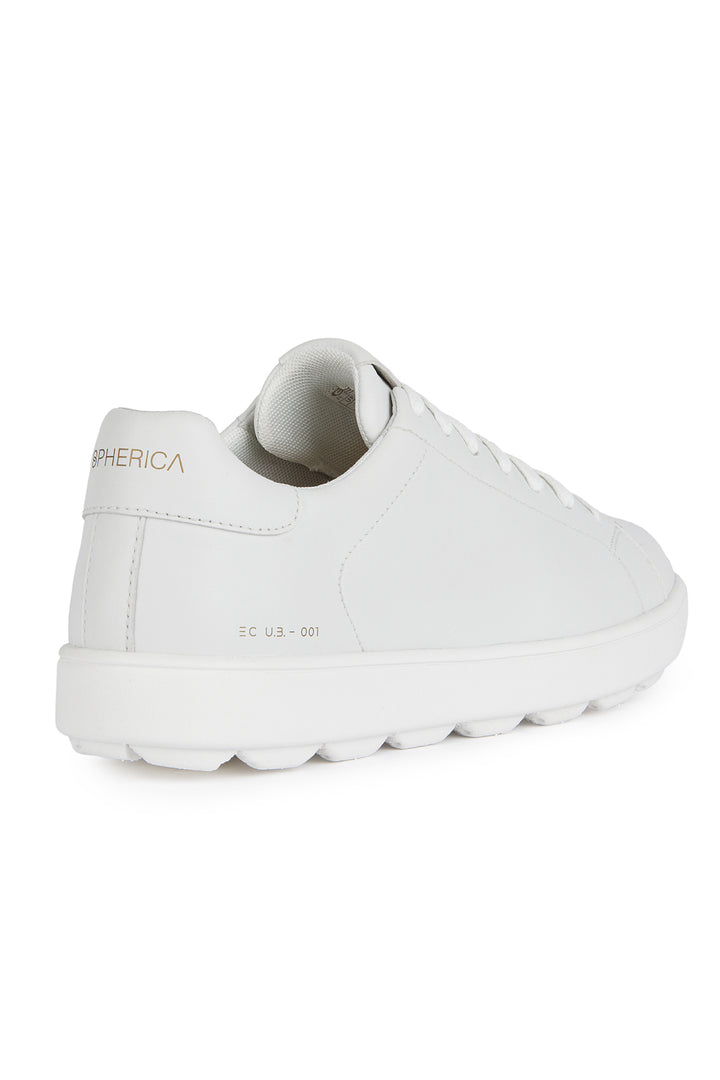 Sneakers minimalistes en cuir
