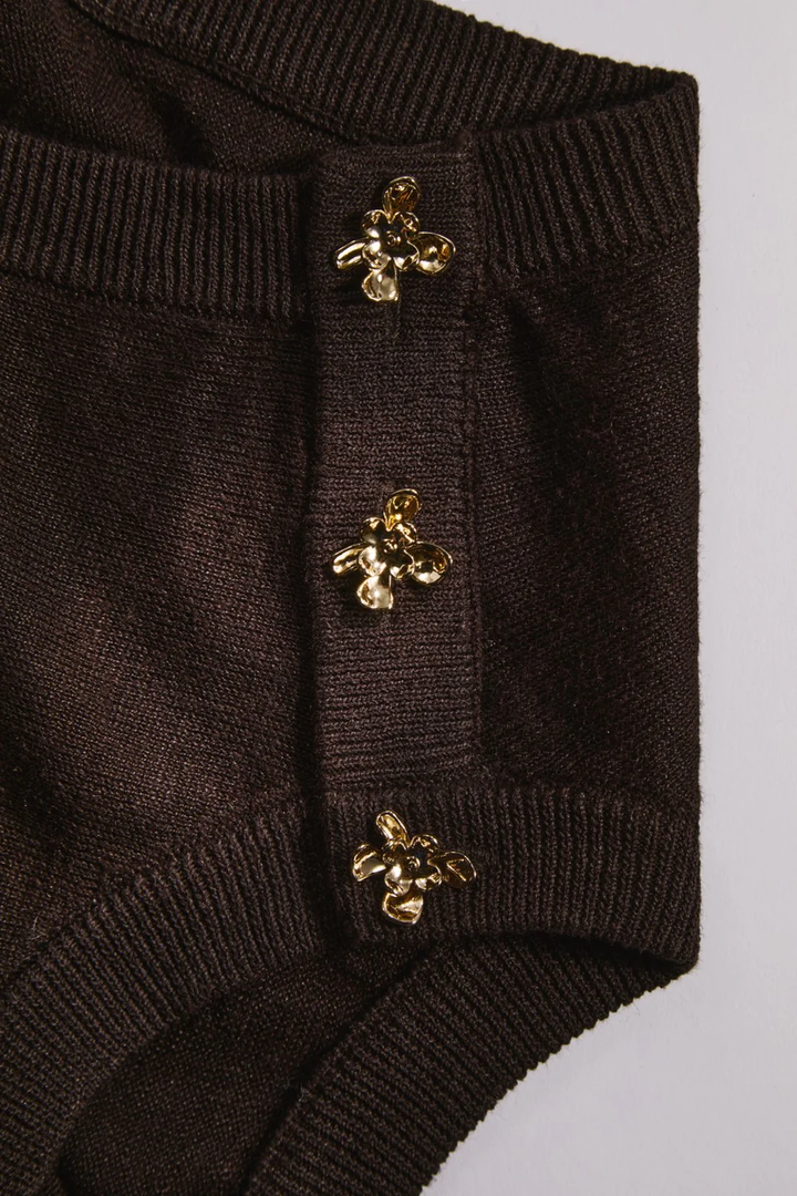 Veste Brazou sans manches tricot fin détails boutons