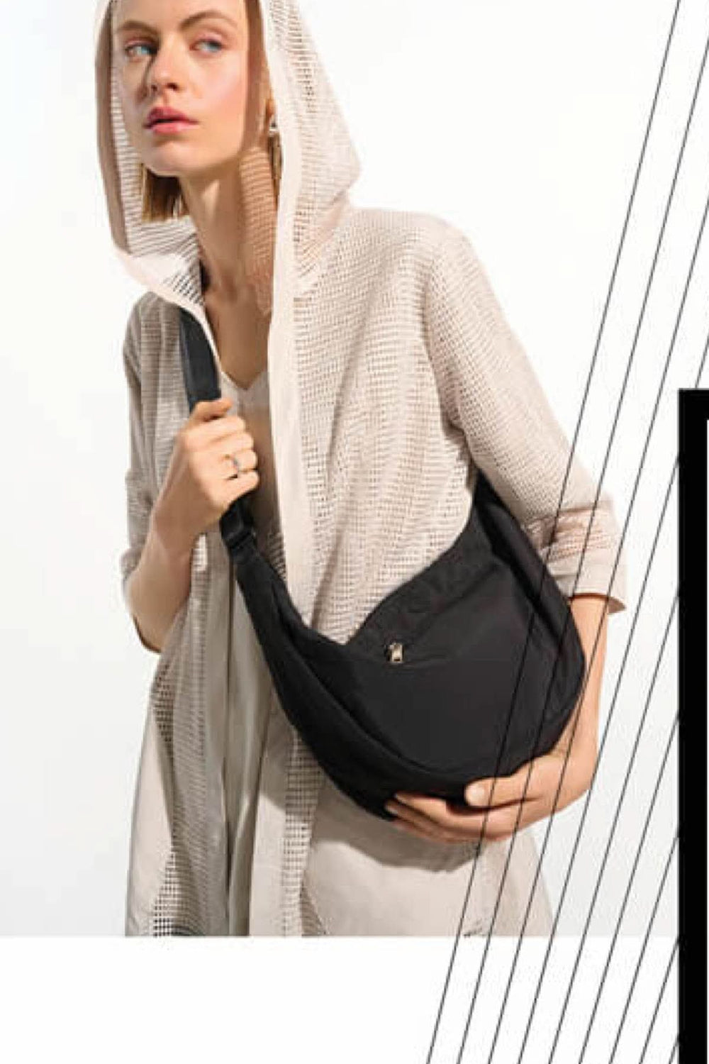 Veste à capuche ajourée légère et moderne avec sac en bandoulière noir, parfaite pour un look décontracté et chic de mi-saison.