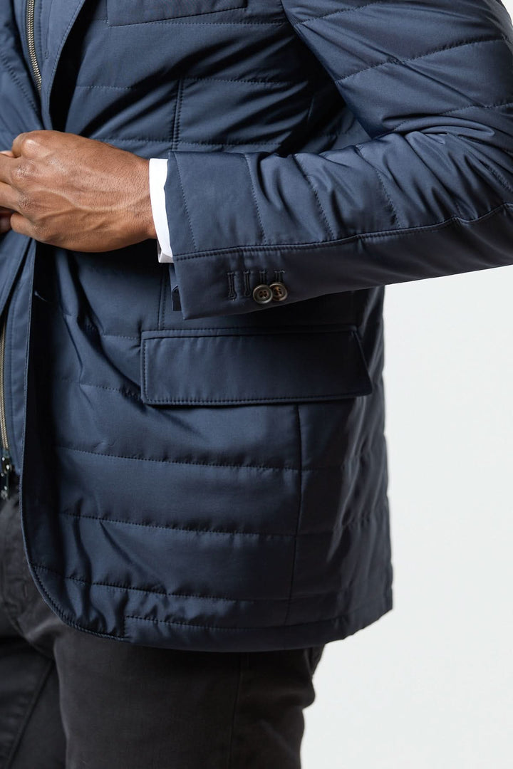 Quilted jacket with removable collar