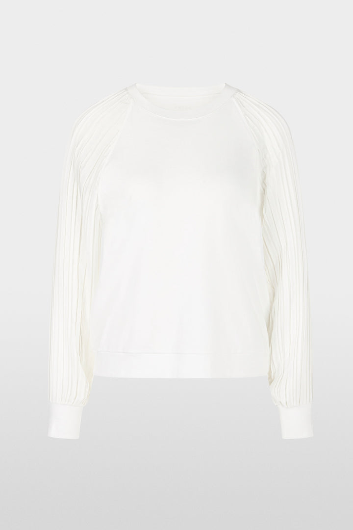 Plain blouse with pleated sleeves