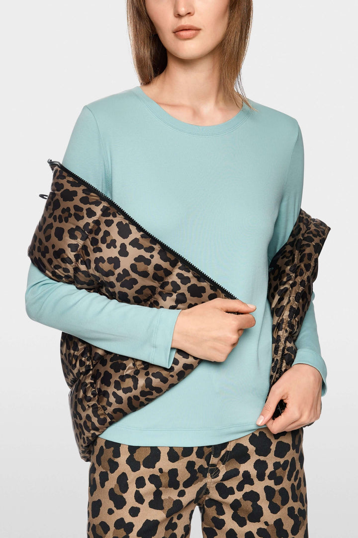 Classic solid long-sleeved sweater