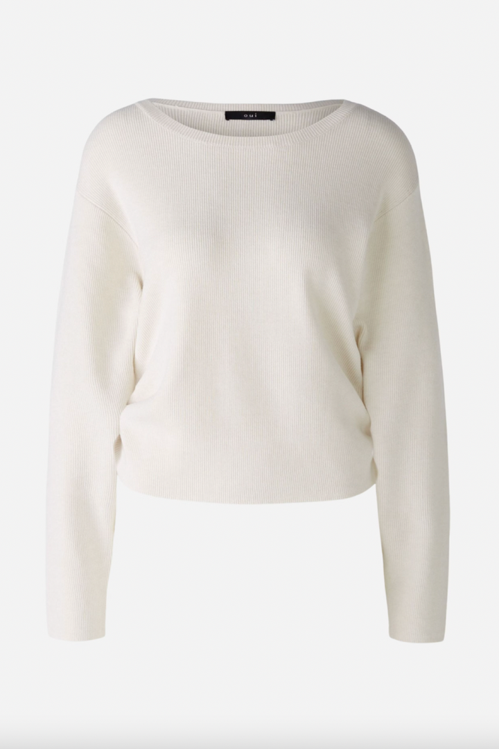 Round neck sweater