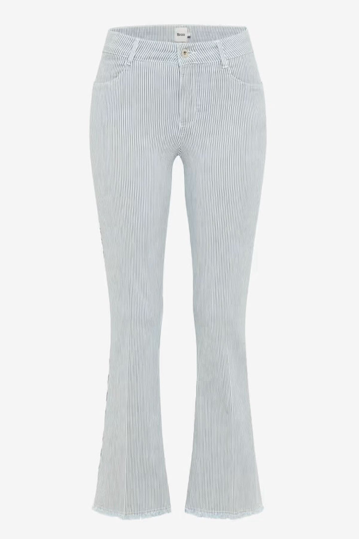 Jeans SHAKIRA ajustés pour femme avec motif à fines rayures, coupe flatteuse légèrement évasée offrant confort et style moderne.