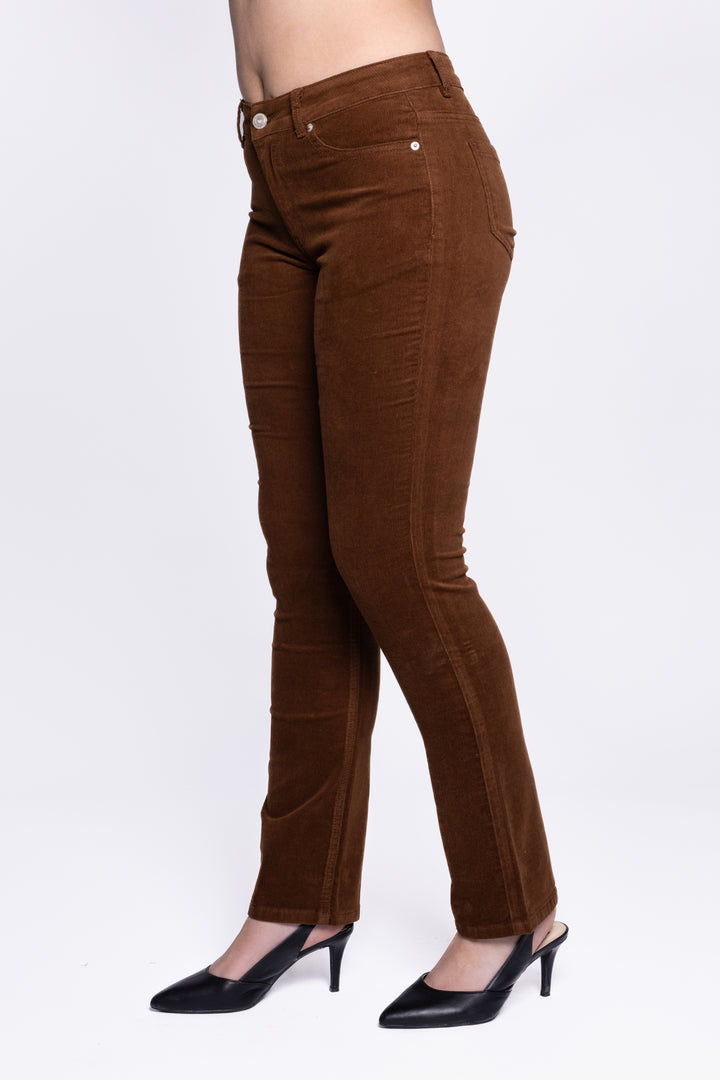 Fine corduroy pants