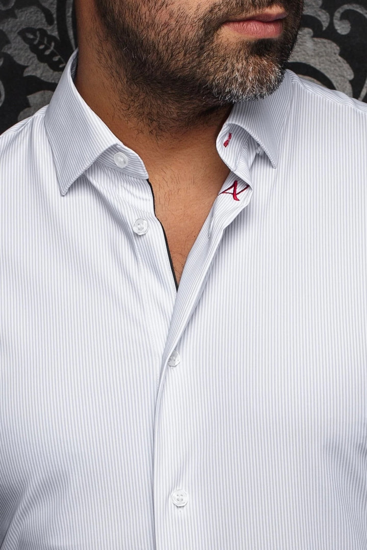 Textured long-sleeve dress shirt