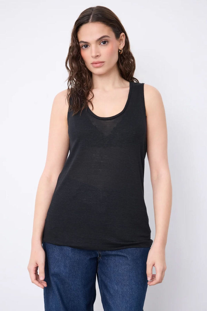 Yana Tank Top in Lightweight Knit