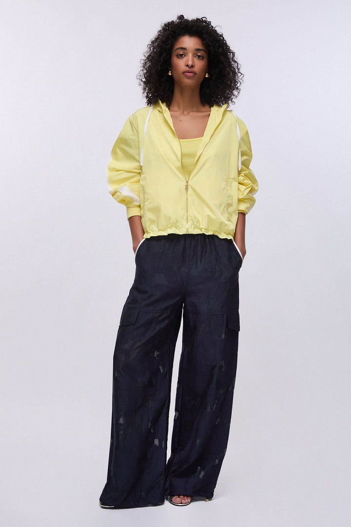 Lightweight zip-up hooded jacket