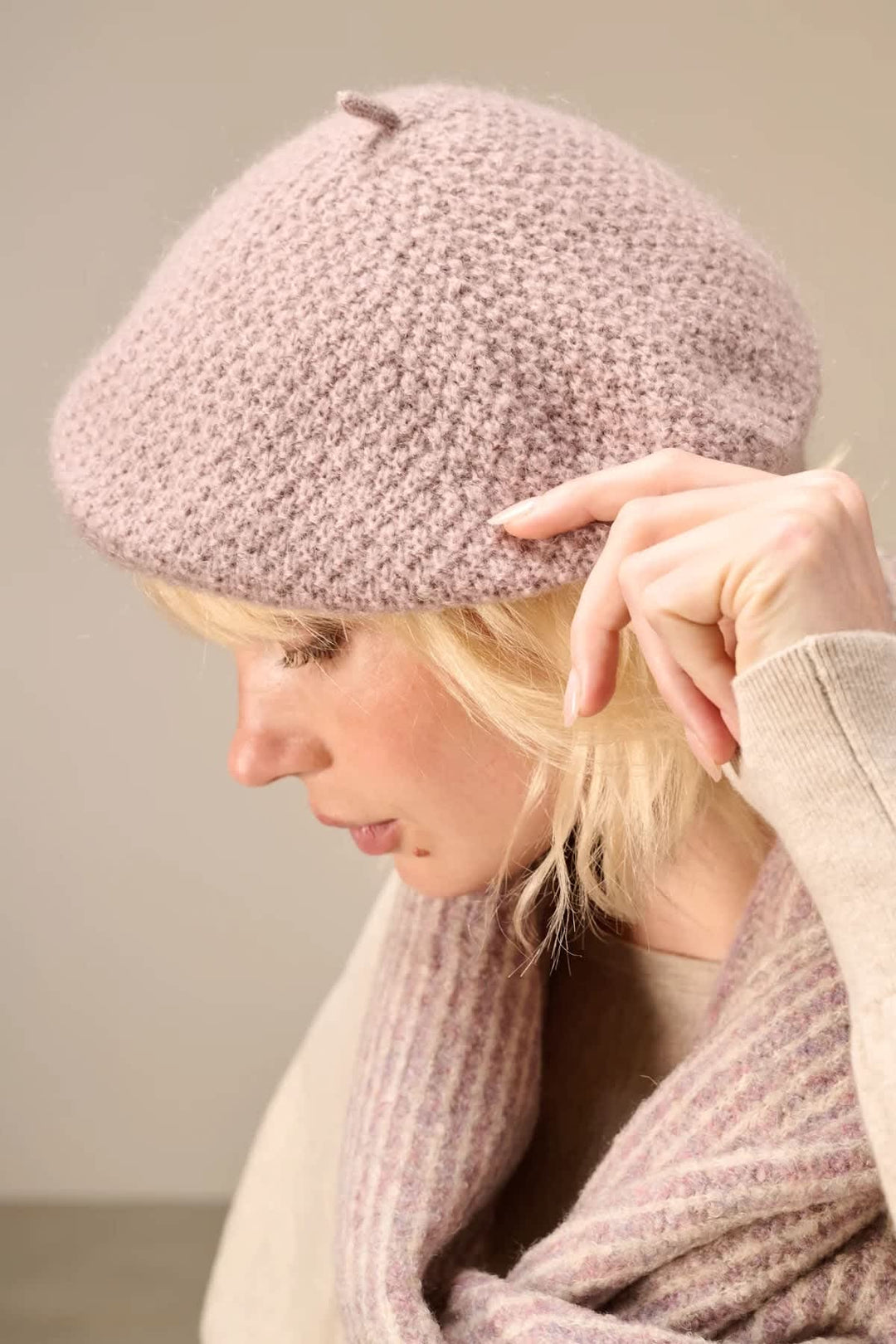 Béret en tricot doux et texturé pour femme Nile