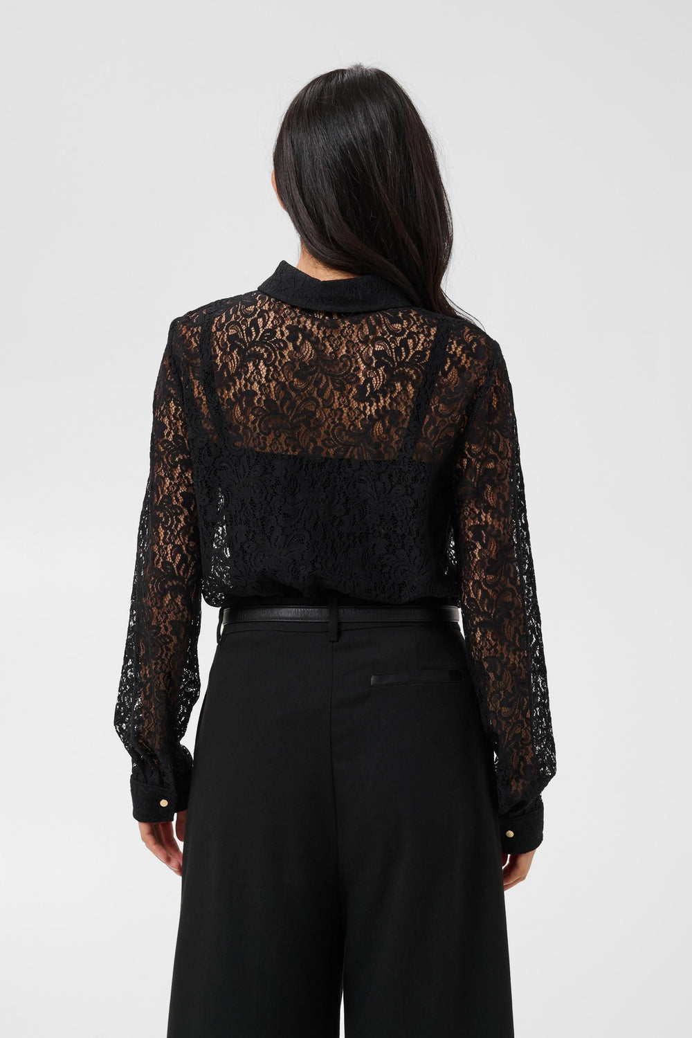 Women's Diantha blouse in floral lace with long sleeves, front view Part Two