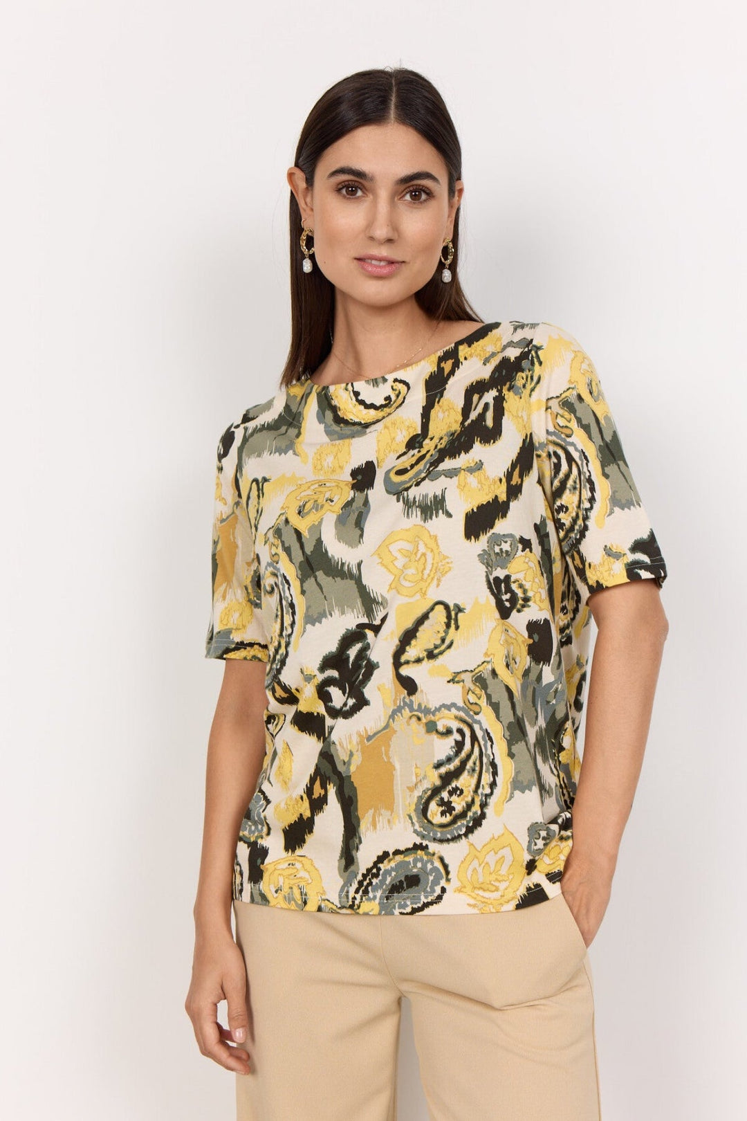 Abstract print t-shirt