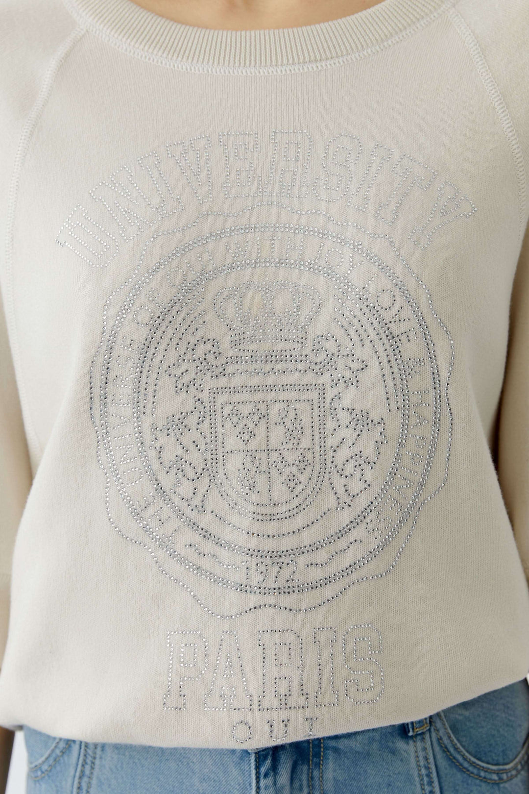 College print sweater