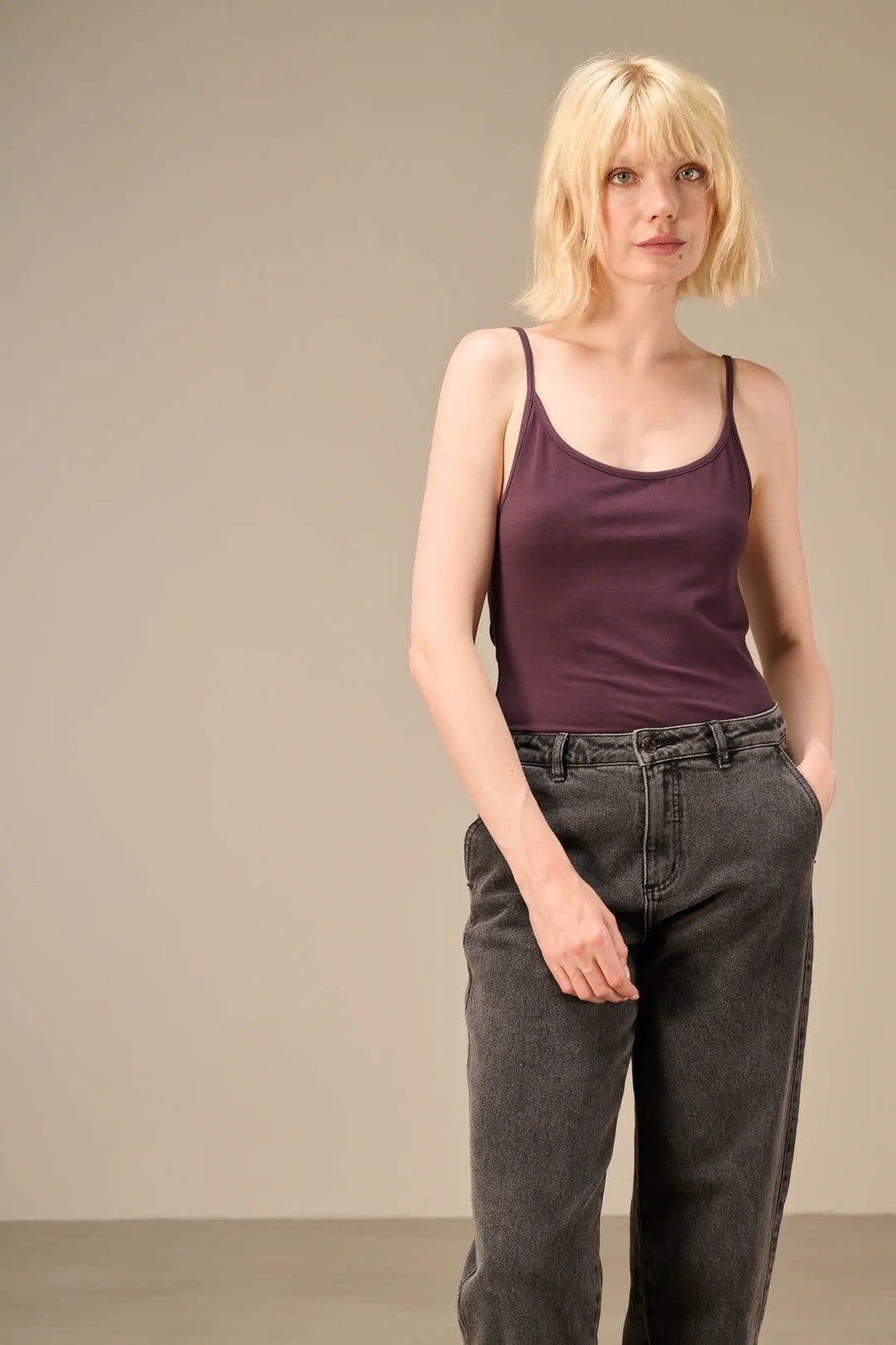 Camisole à fines bretelles pour femme Nile