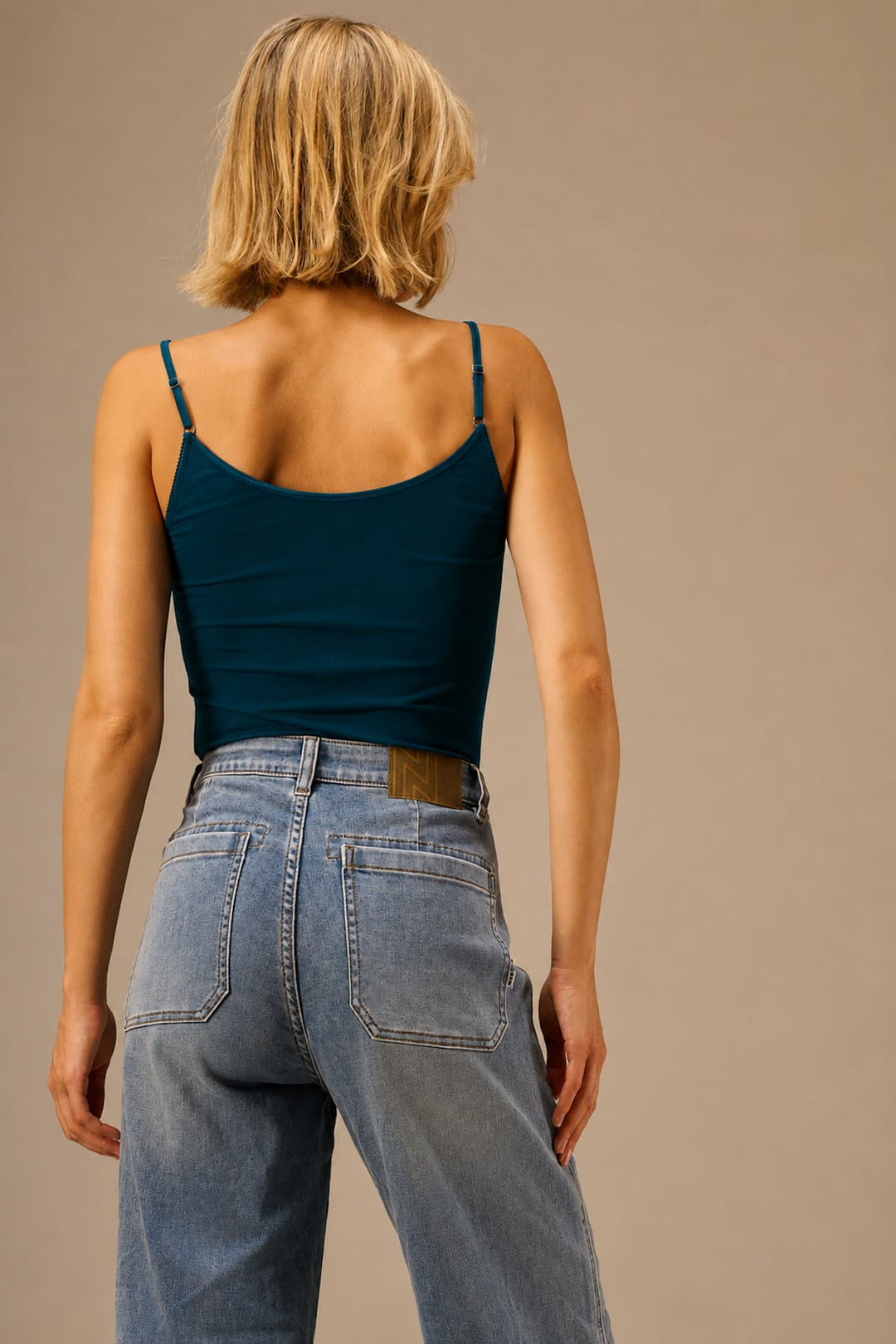 Camisole à fines bretelles pour femme Nile