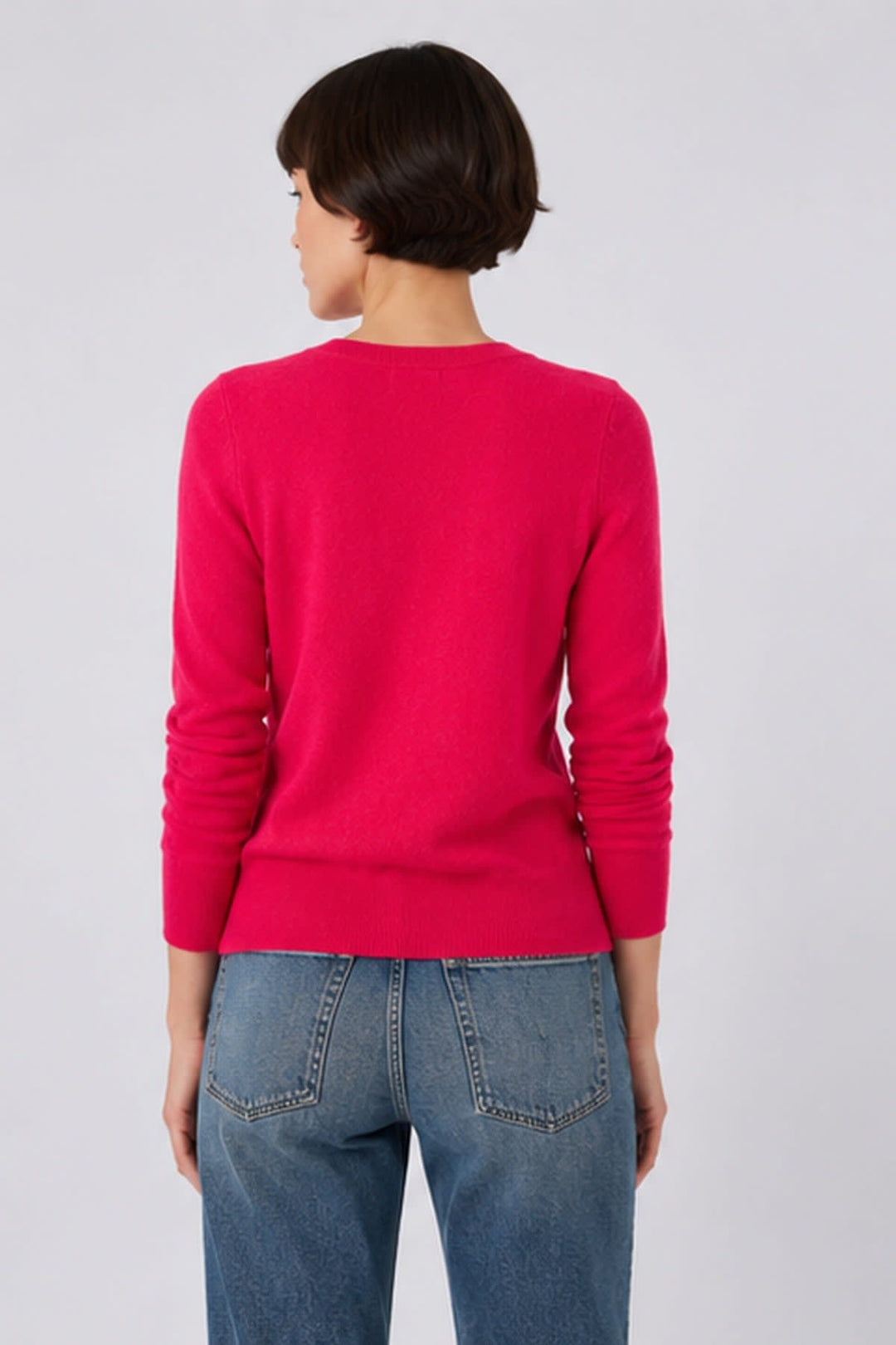 Chandail en cachemire biologique à col rond vue de face pour femme Repeat Cashmere