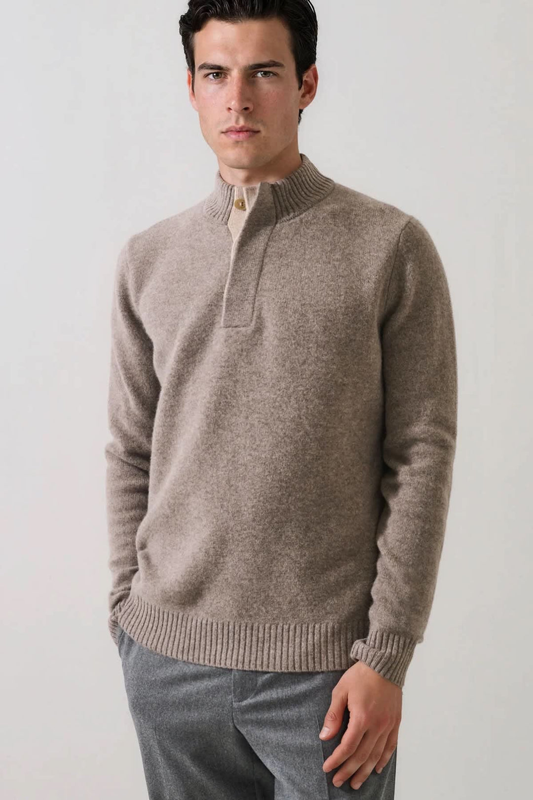 Chandail en laine d’agneau superfine à col montant boutonné pour homme Patrick Assaraf