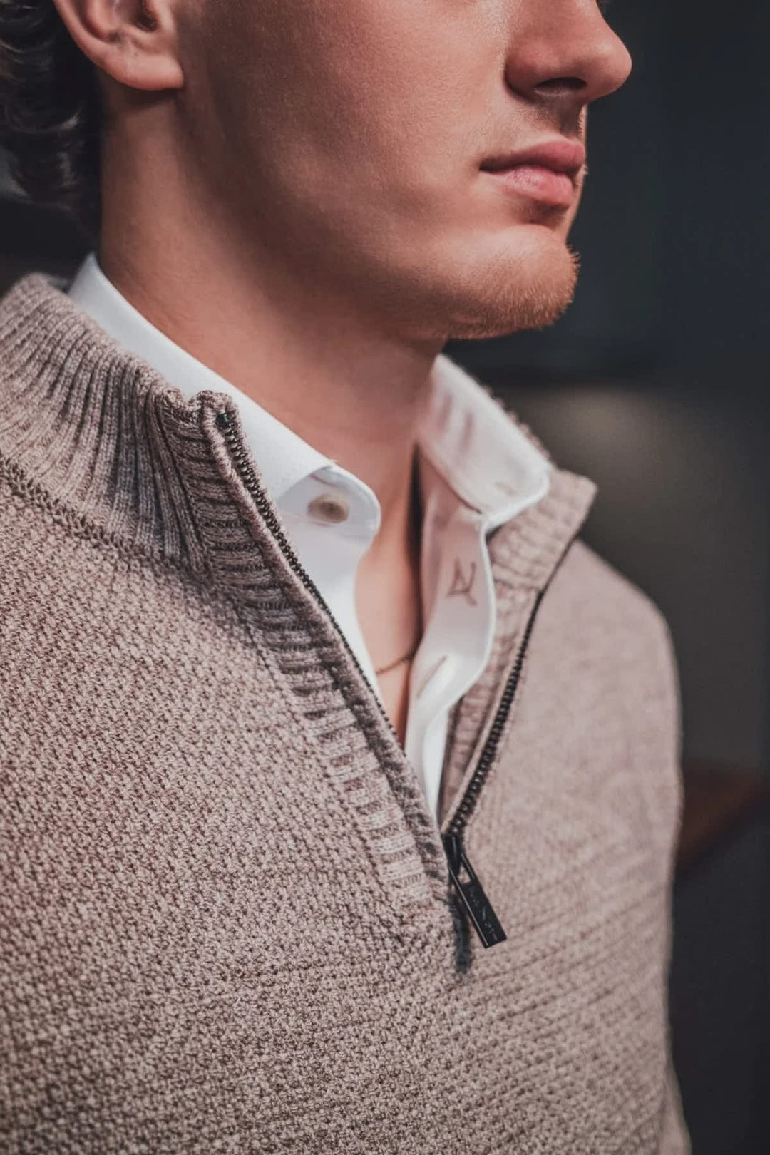Chandail en laine mérinos à demi-fermeture éclair pour homme Au noir