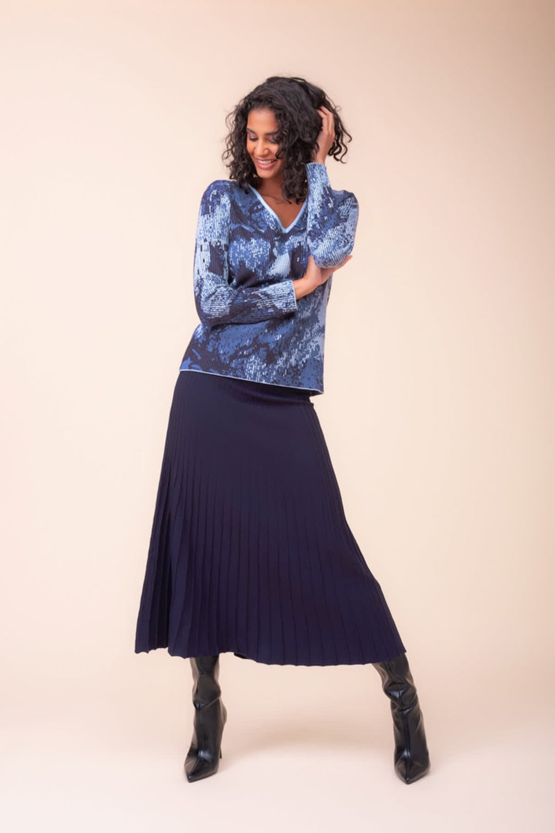 Front view of the women&