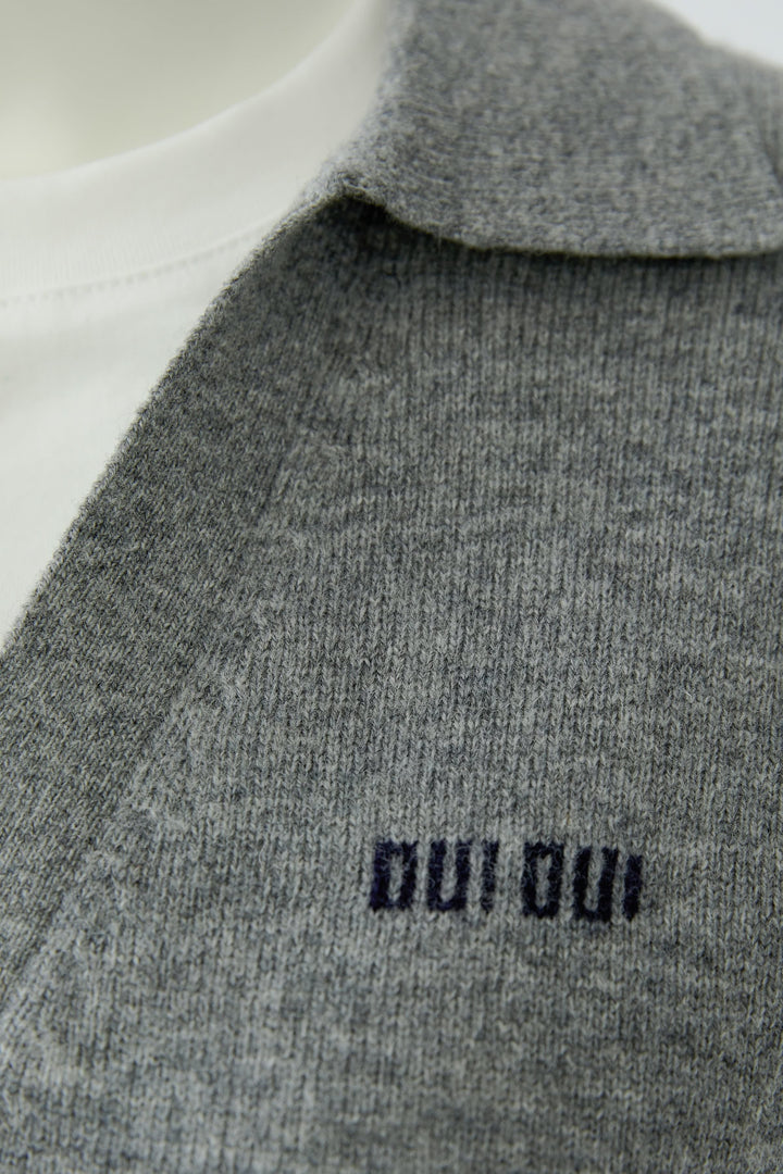 Chandail en tricot effet superposé à col polo vue de face pour femme Oui