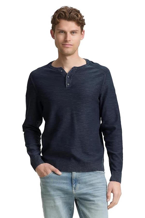 Front view of Tom Tailor men&