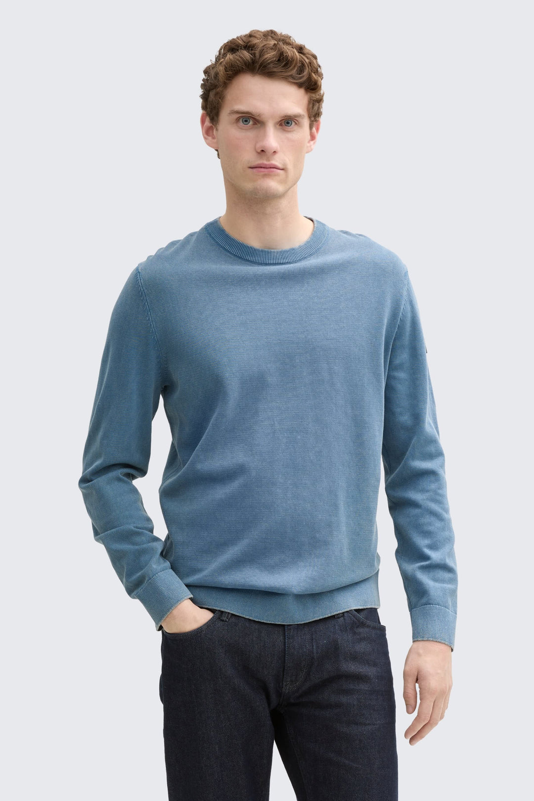 Front view of a gray Tom Tailor men&