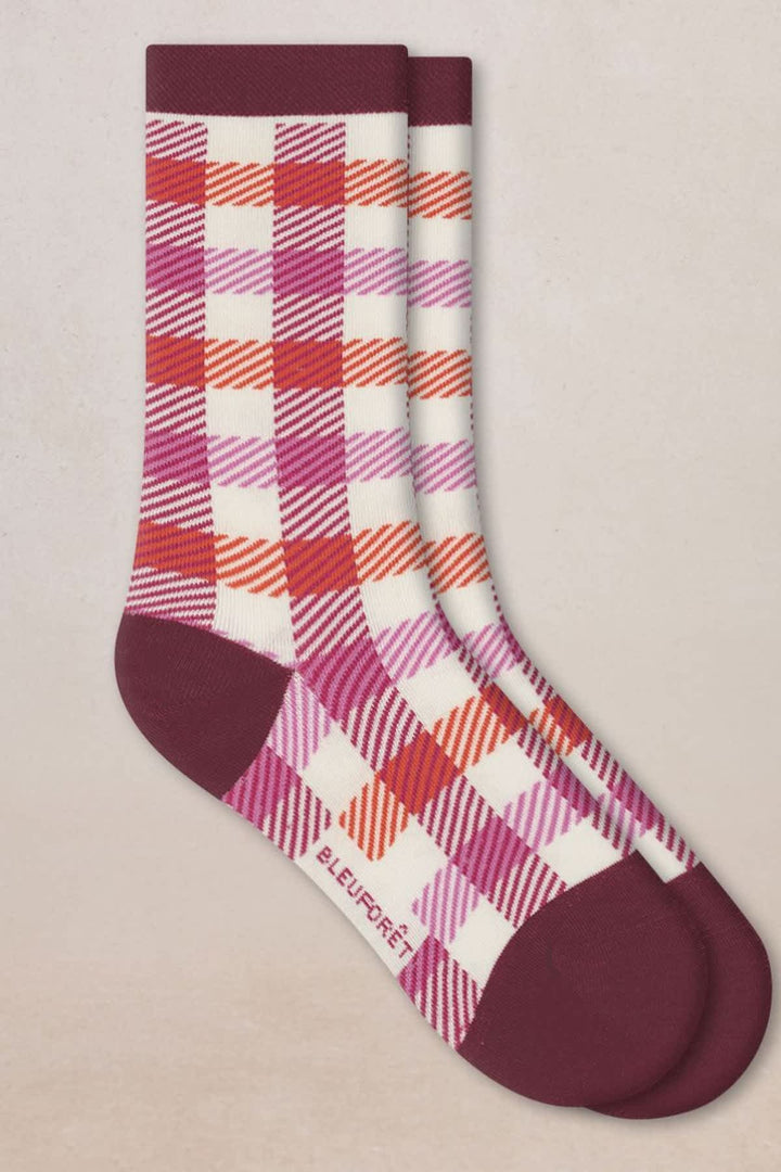 Chaussettes en coton à motif damier noir et blanc vue de face pour femme Bleuforêt