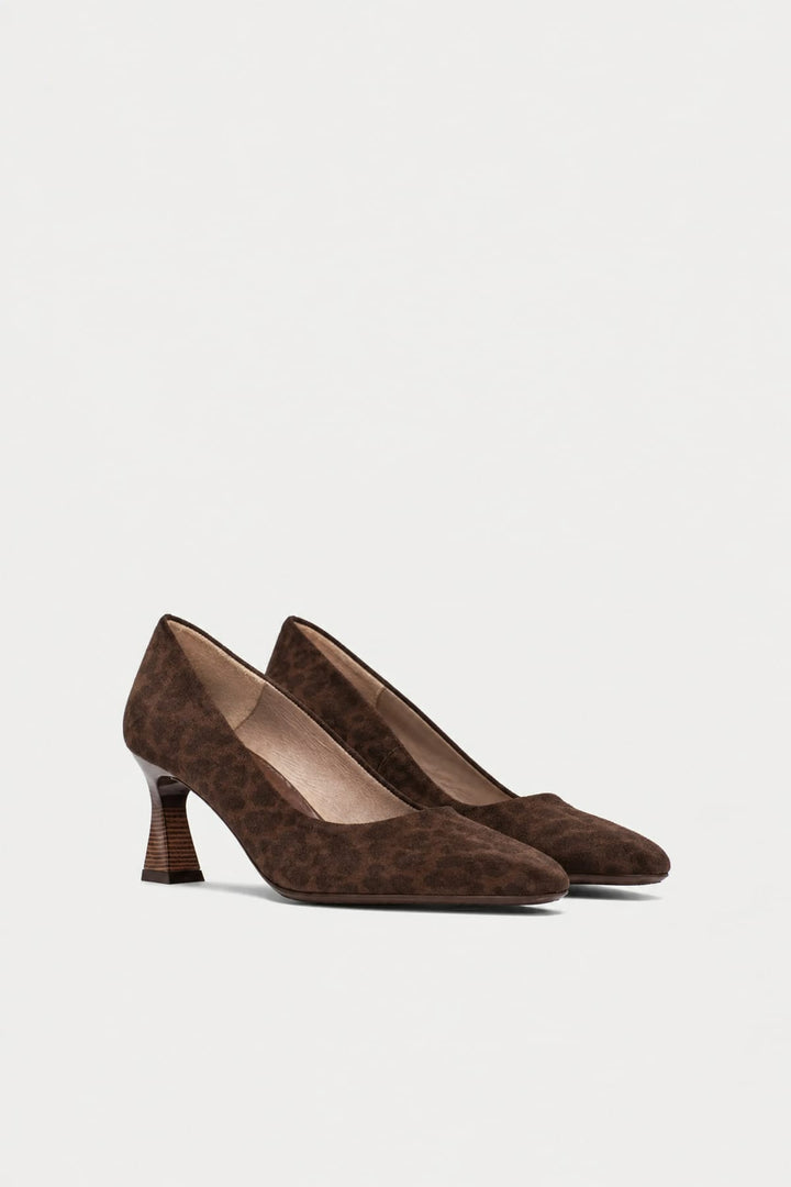 Chaussures de ville Dalia à talon effet léopard vue de côté pour femme Hispanitas