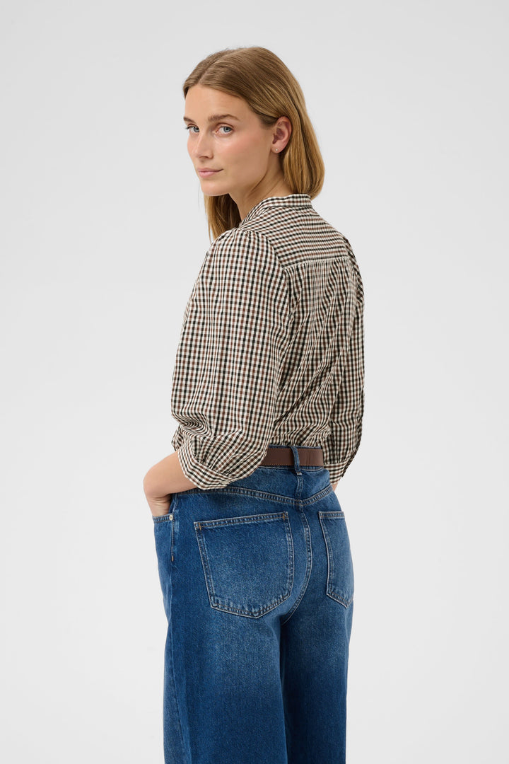 Chemise à carreaux et manches bouffantes Chinette vue de face pour femme Part Two