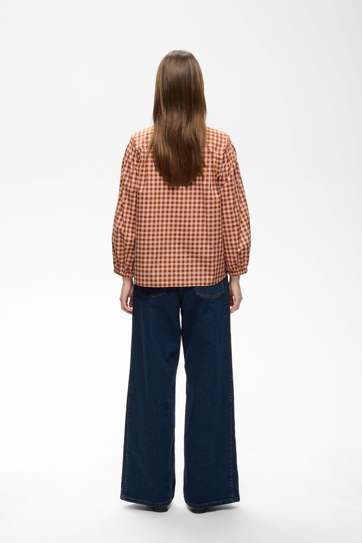 Chemise Haima à carreaux et manches volumineuses vue de face pour femme Inwear