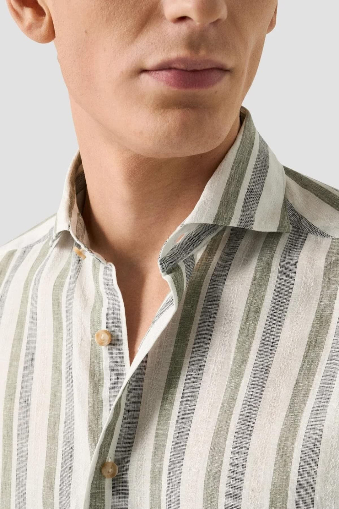 Front view of an Eton men&