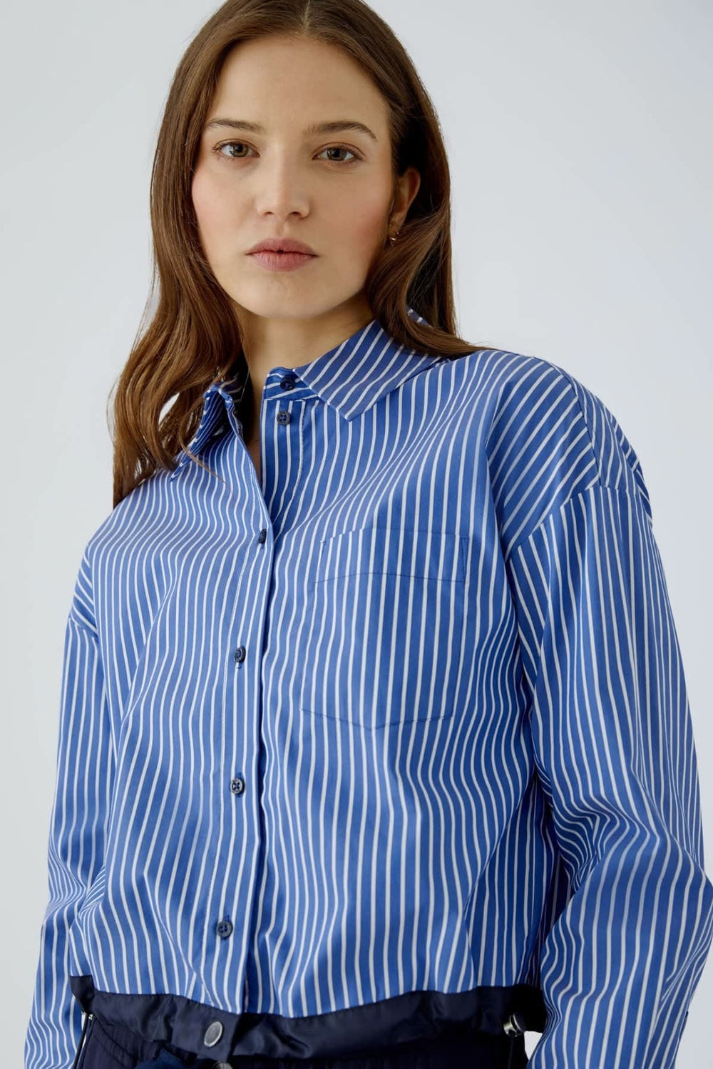 Women's cropped striped shirt, front view Oui