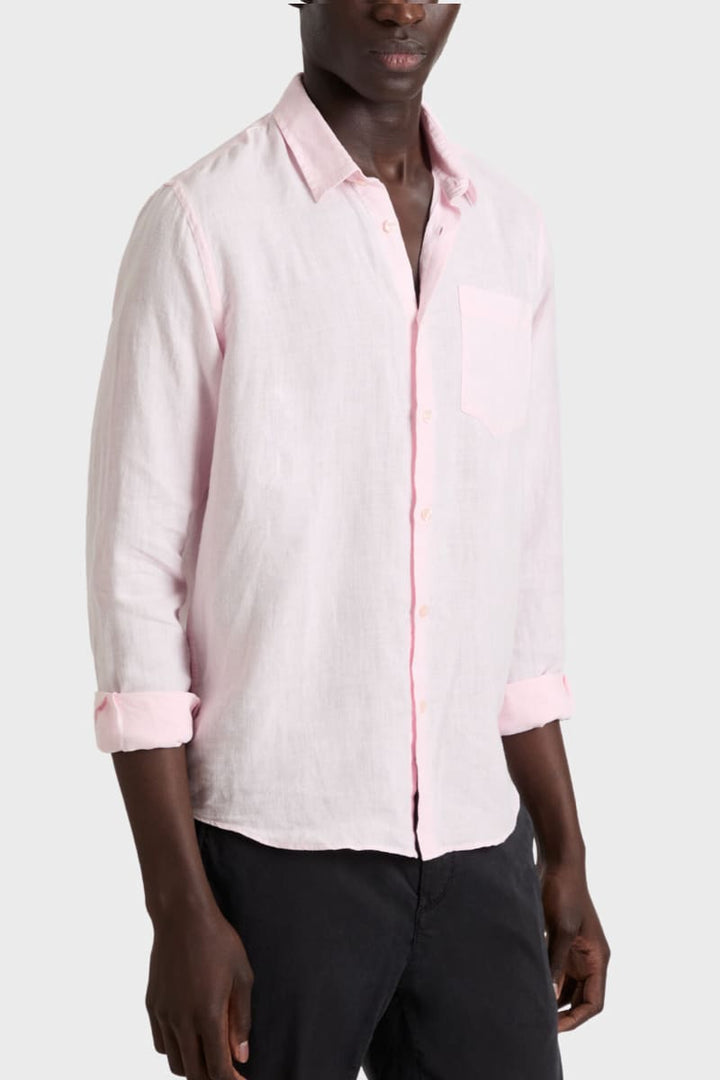 Vue de face chemise lin Vilebrequin pour homme bleu avec poche poitrine - Valérie Simon