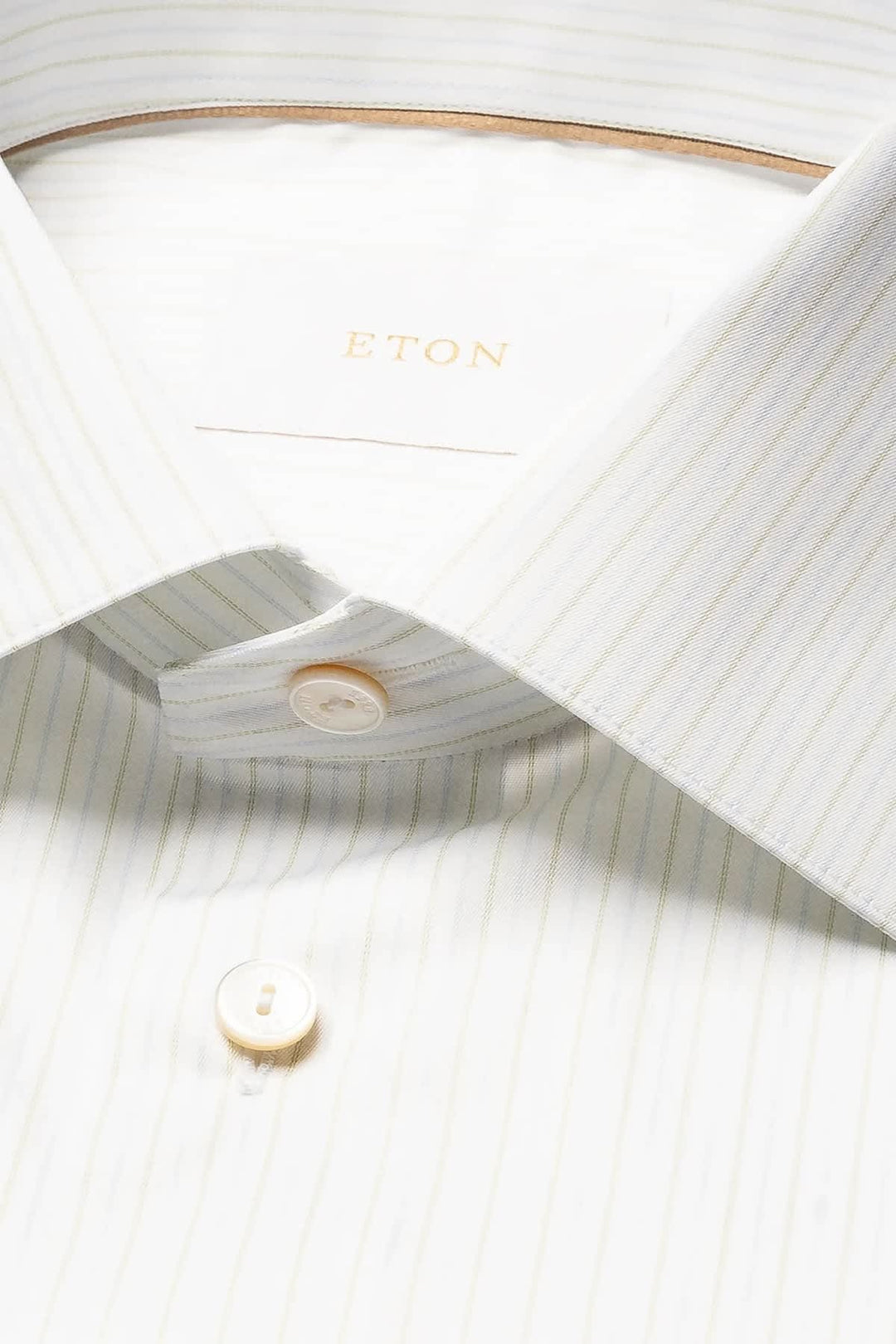 Front view of Eton&