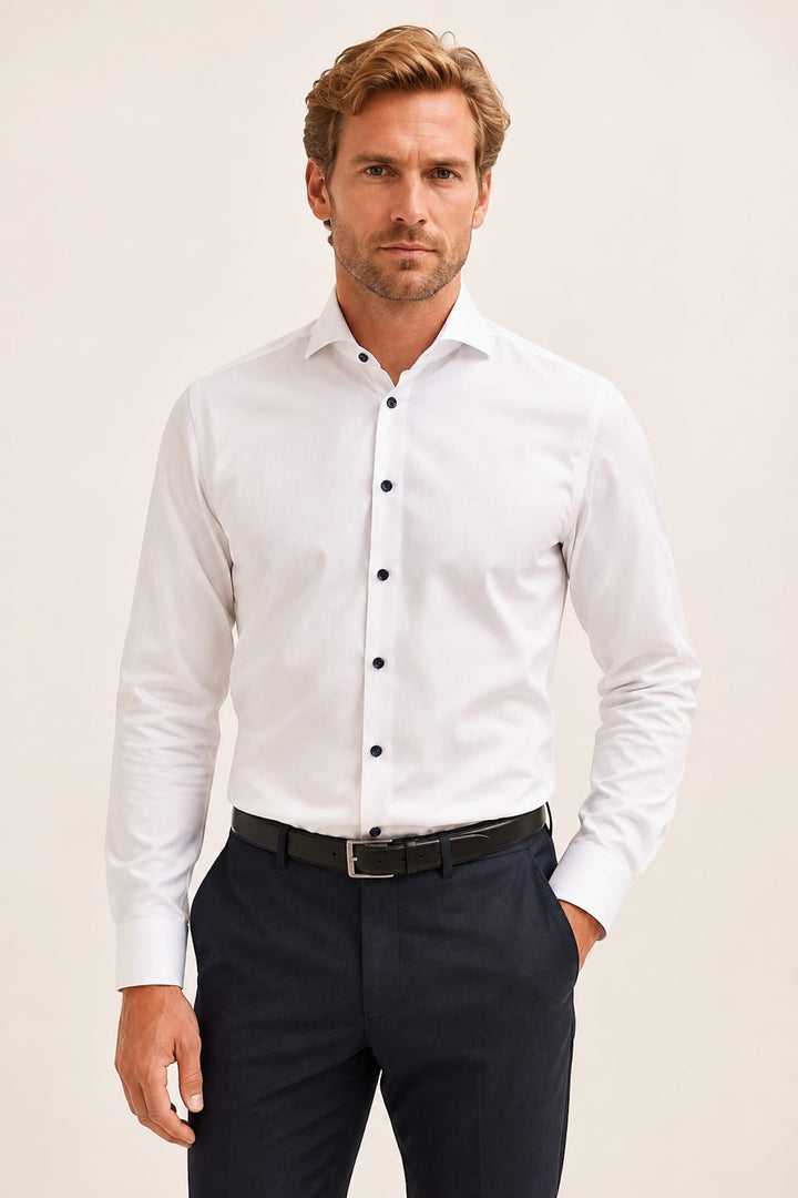 Vue de détail chemise habillée Eton pour homme en coton texturé blanc - Valérie Simon