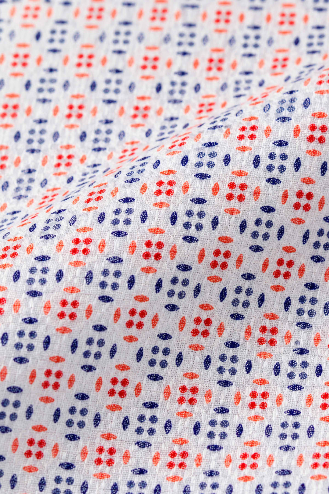 Front view of the Lief Horsens multicolored men&