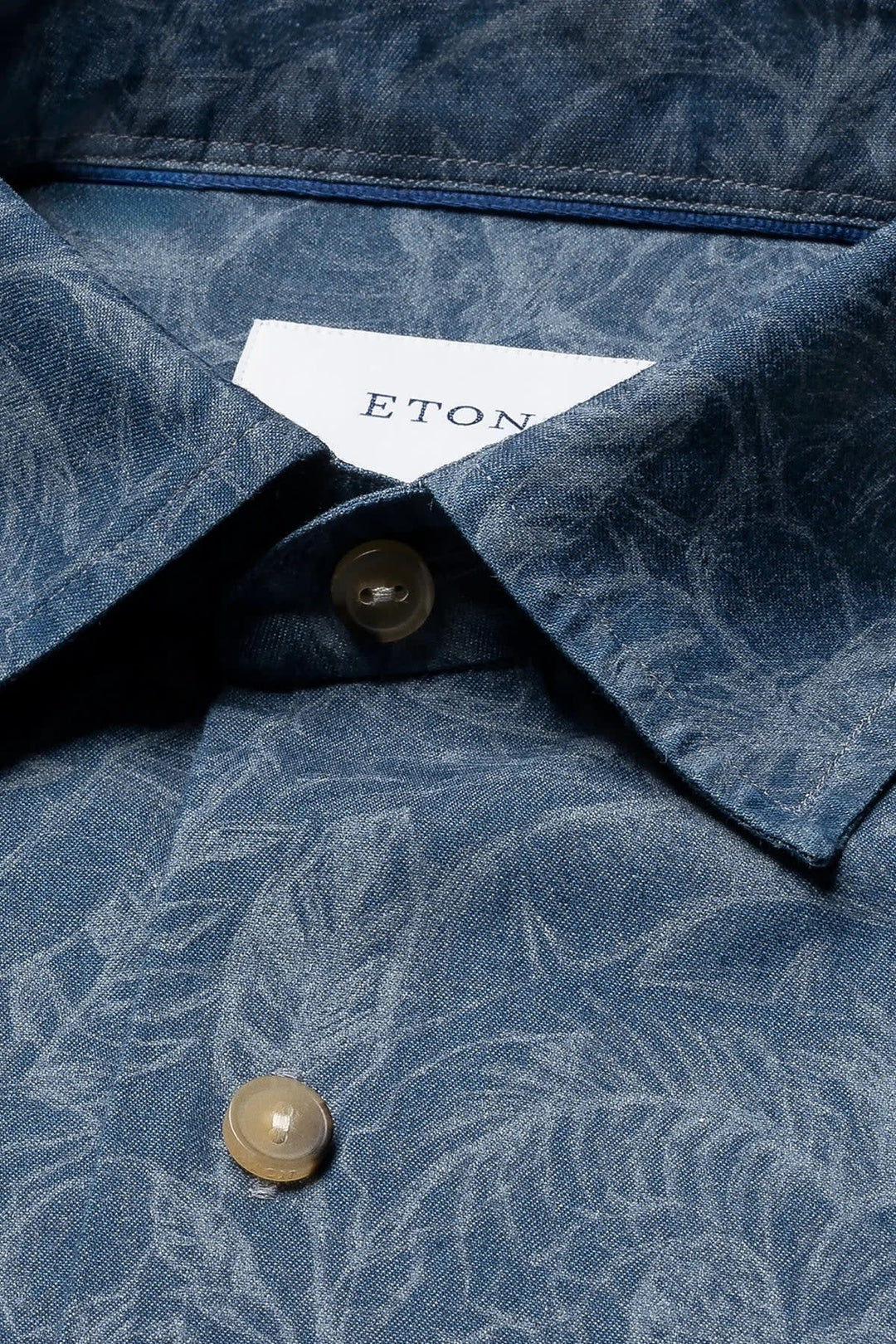 Vue de face chemise florale Eton pour homme avec motifs colorés - Valérie Simon