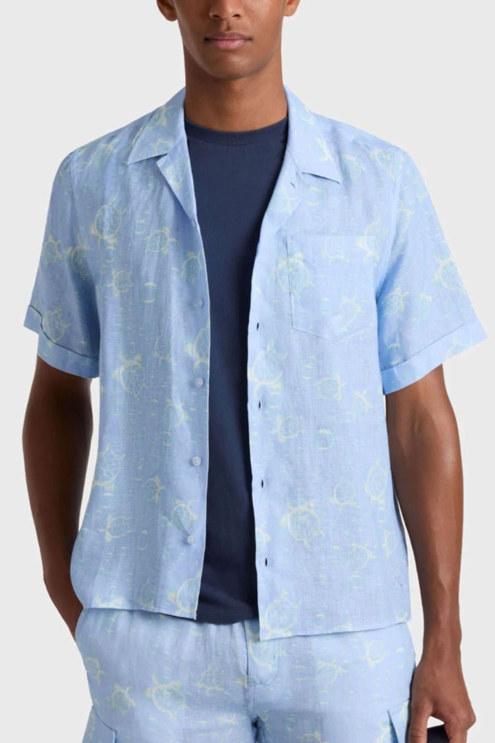 Front view of a light blue Vilebrequin men&