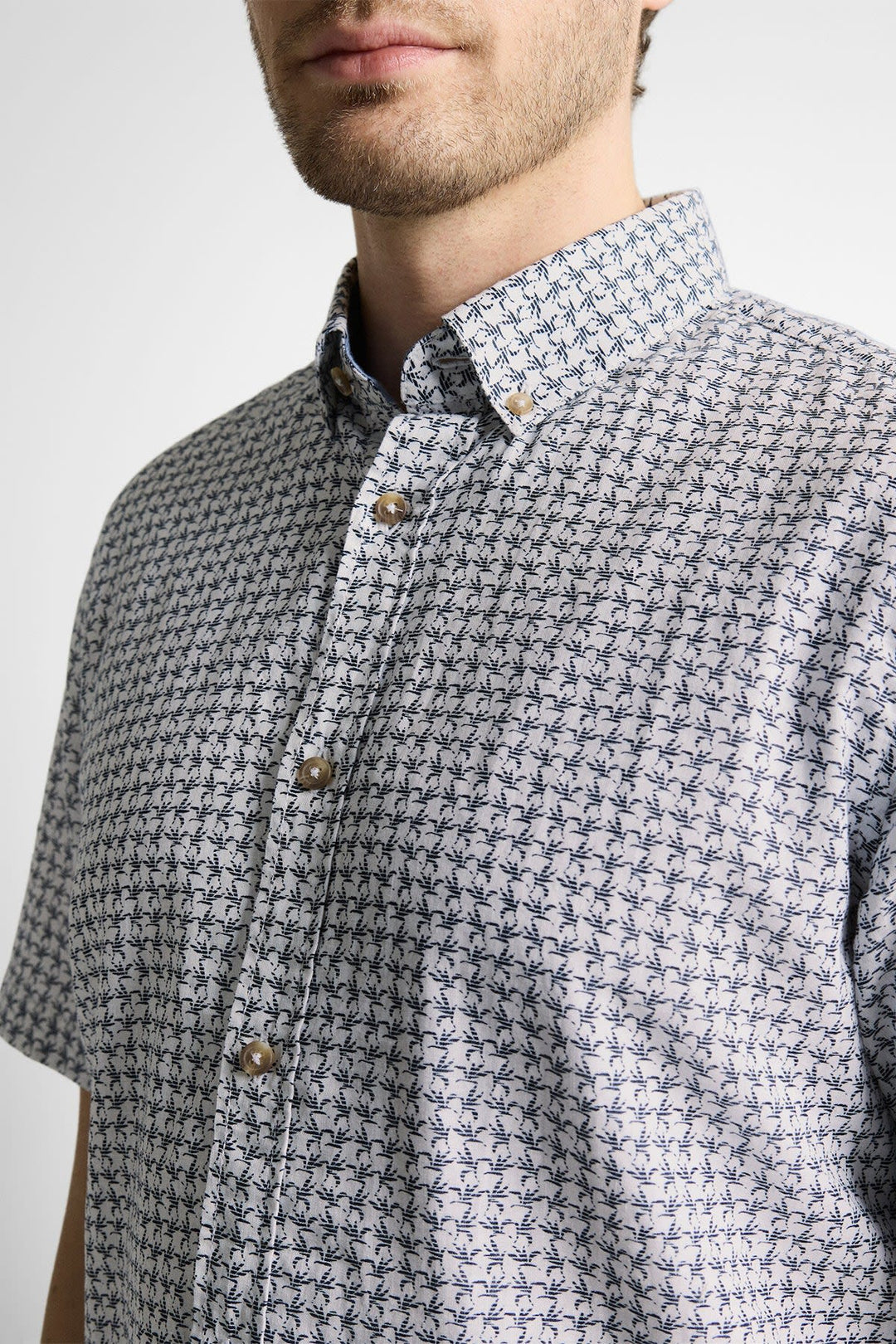 Front view of a multicolored printed Tom Tailor men&